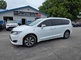 Photo of 2018 Chrysler Pacifica Hybrid Limited  for sale at Patterson Auto Sales in Madoc, ON