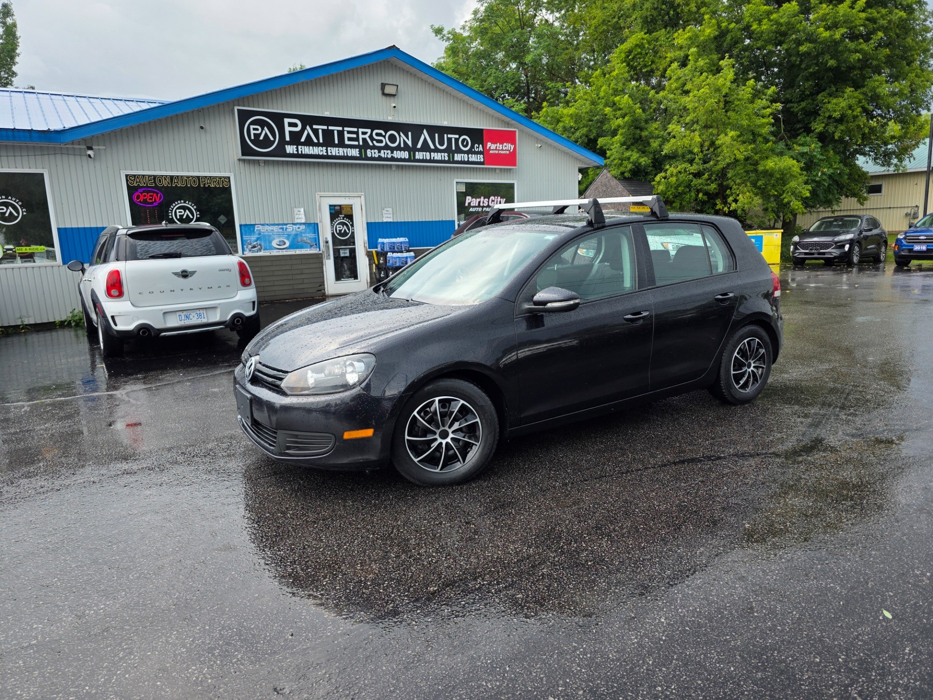 Black 2012 Volkswagen Golf Hatchback Front-Wheel Drive 6-Speed Automatic