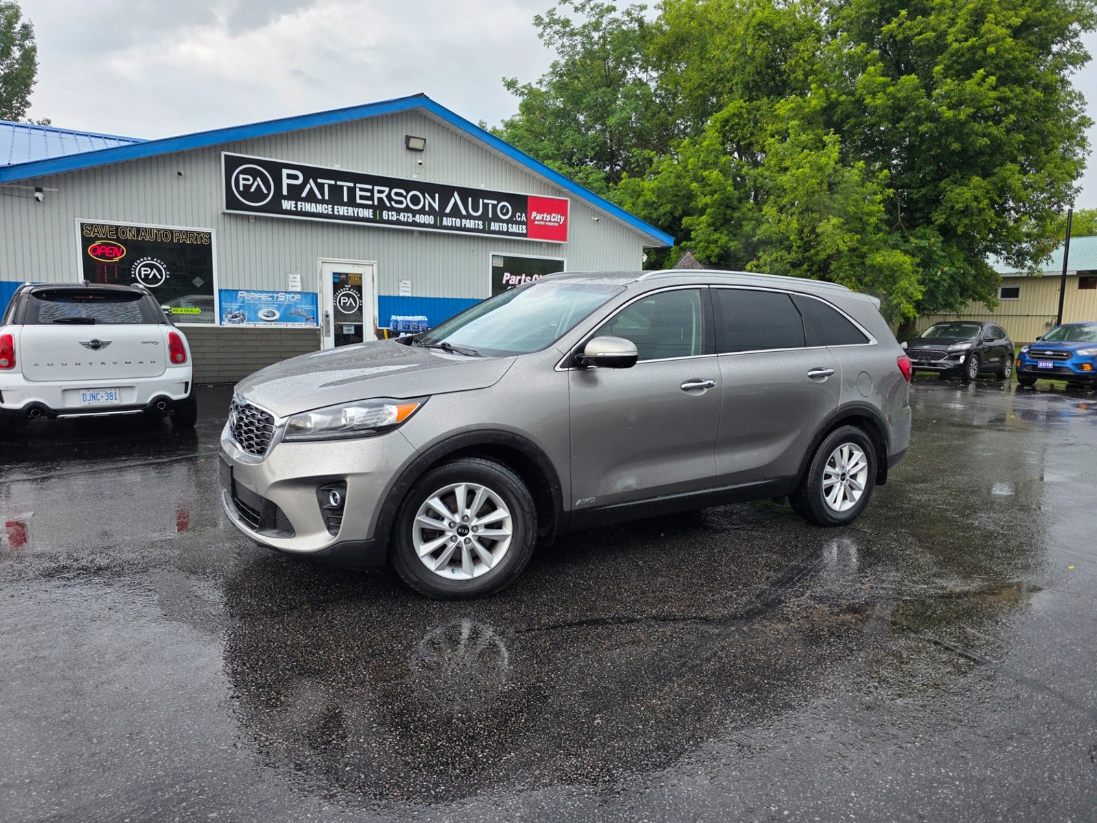 Photo of 2019 KIA Sorento LX V6 for sale at Patterson Auto Sales in Madoc, ON