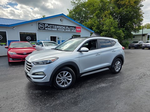 Photo of 2017 Hyundai Tucson SE  for sale at Patterson Auto Sales in Madoc, ON