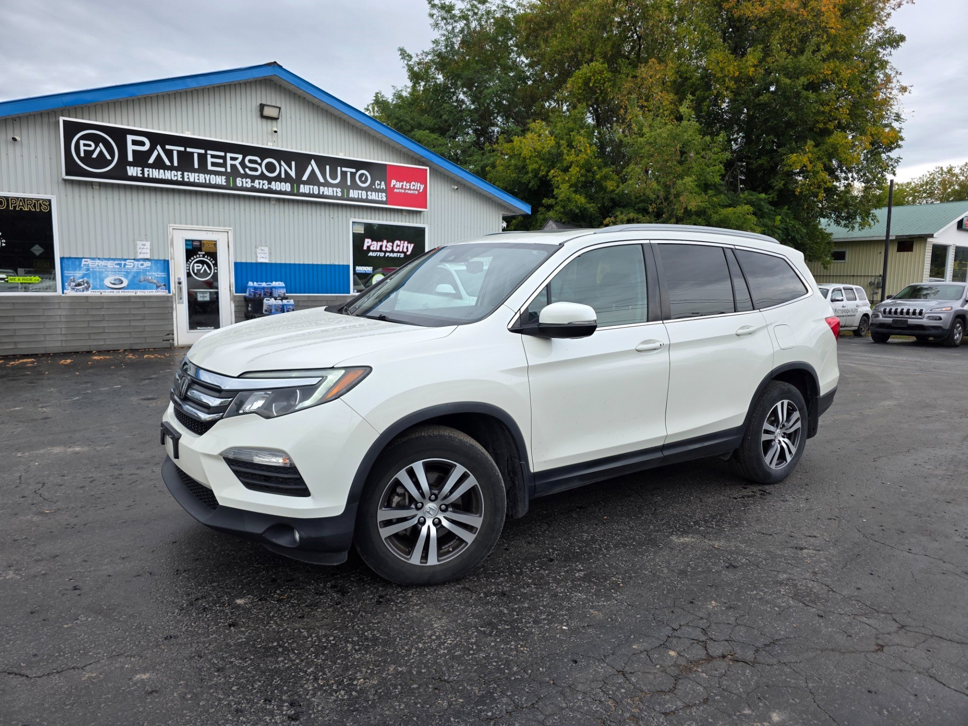 White 2017 Honda Pilot SUV / Crossover All-Wheel Drive 9-Speed Automatic
