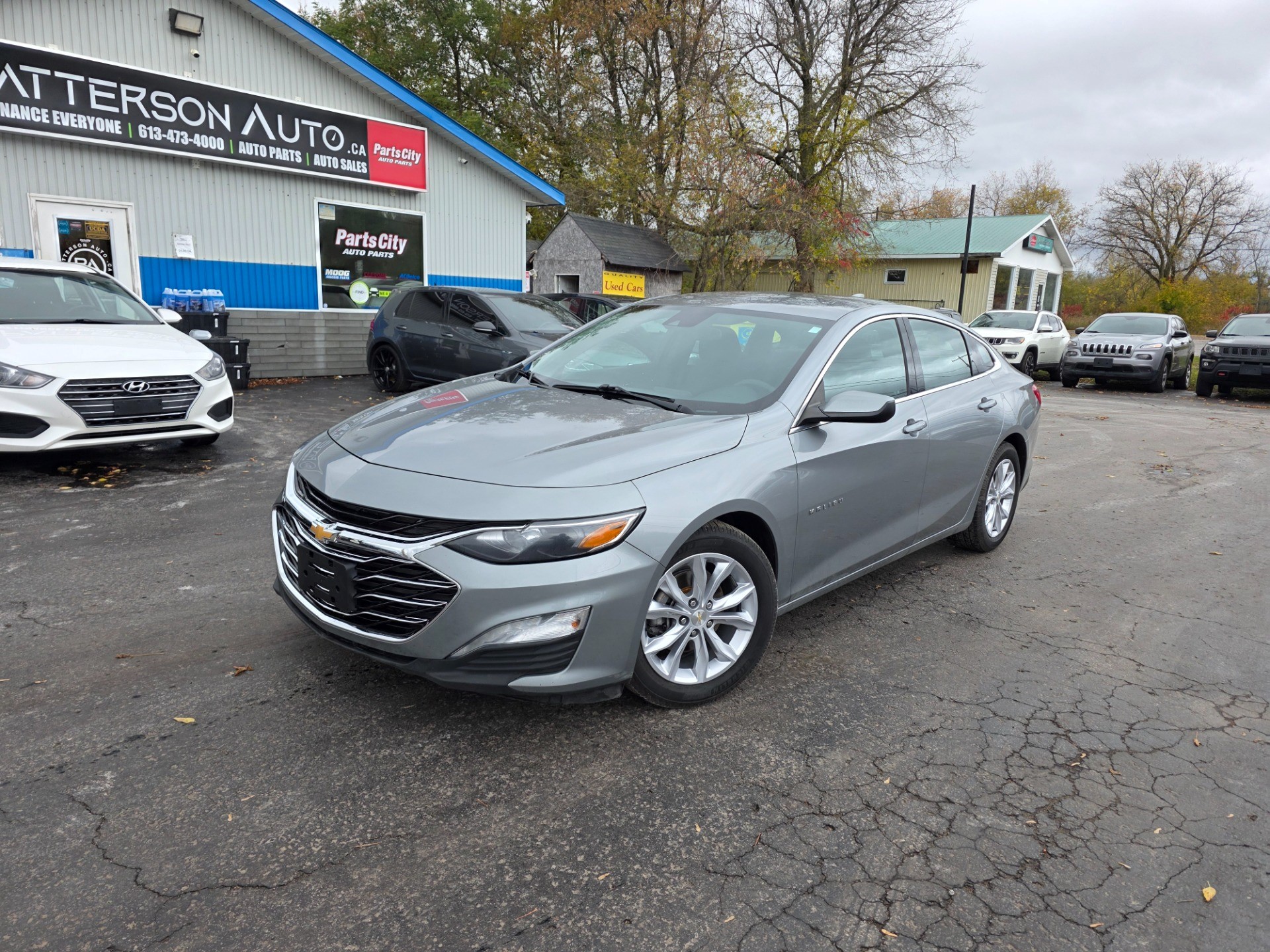 Gray 2023 Chevrolet Malibu Sedan Front-Wheel Drive 6-Speed Automatic