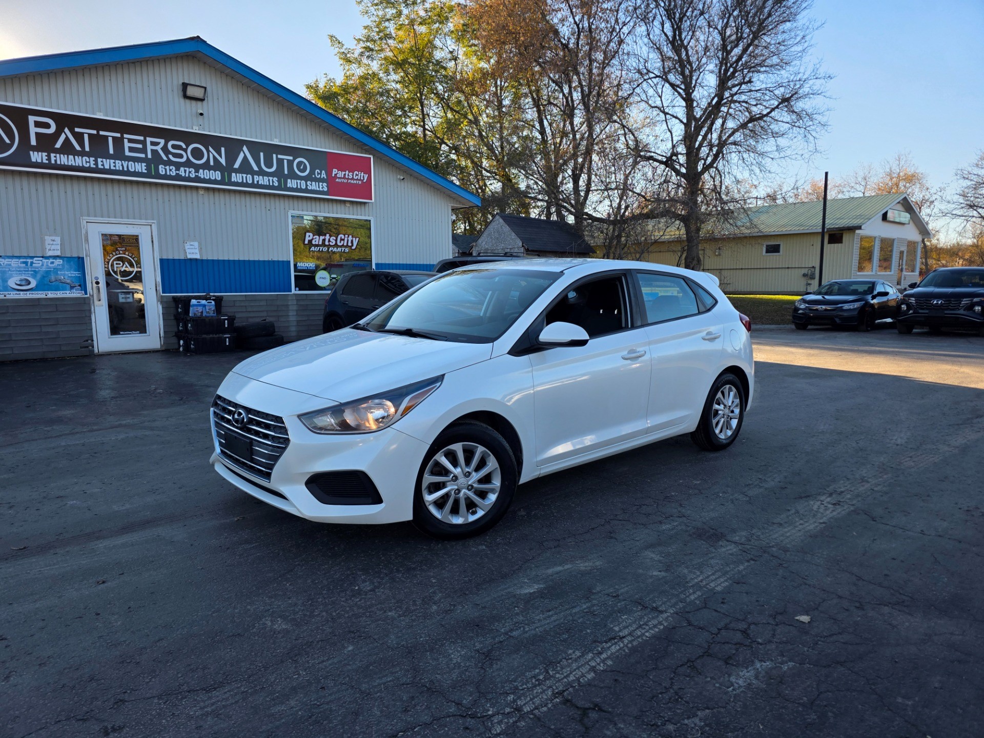 White 2018 Hyundai Accent Hatchback 6-Speed Automatic
