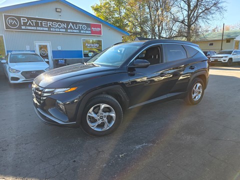 Photo of 2022 Hyundai Tucson SEL AWD for sale at Patterson Auto Sales in Madoc, ON