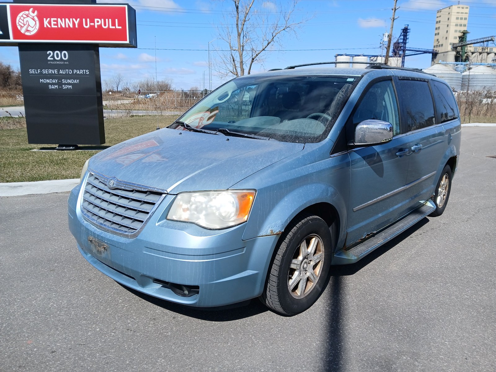 Photo of 2009 Chrysler Town & Country Touring  for sale at Kenny Windsor in Windsor, ON