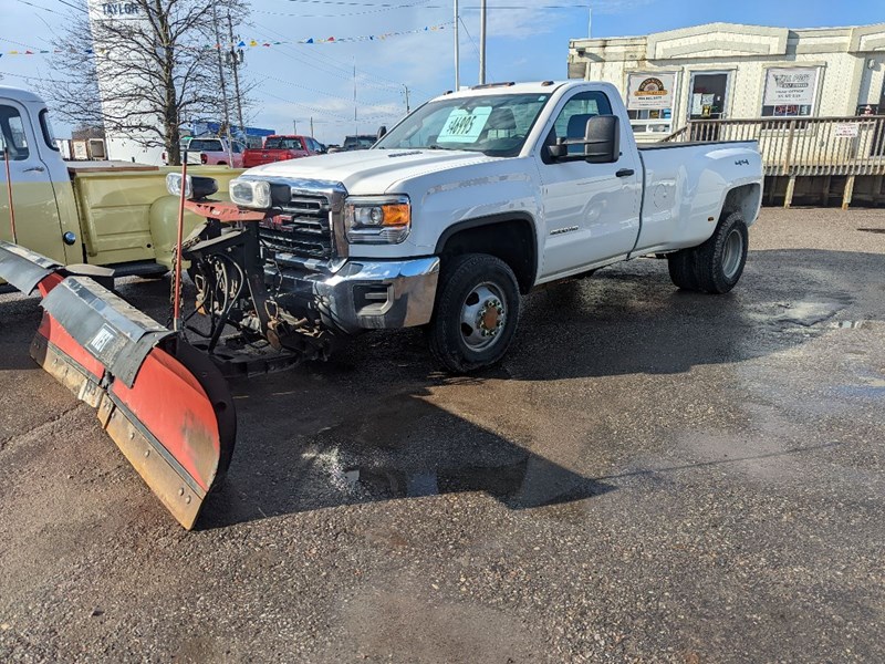 Photo of  2015 GMC Sierra 3500HD Diesel Long Box for sale at South Scugog Auto in Port Perry, ON