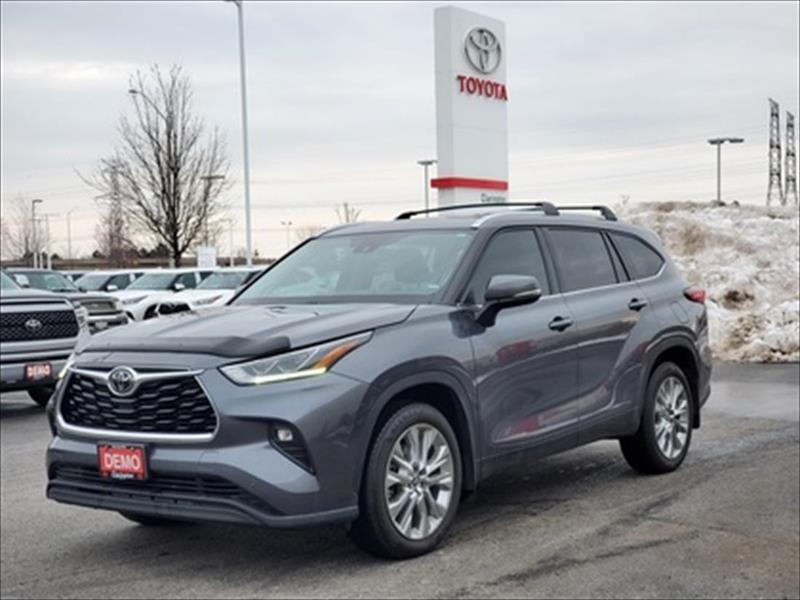 Photo of  2020 Toyota Highlander   for sale at Clarington Toyota in Bowmanville, ON