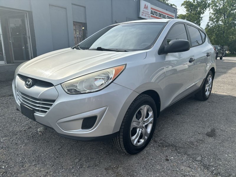 Photo of 2012 Hyundai Tucson GL  for sale at The Car Shoppe in Whitby, ON