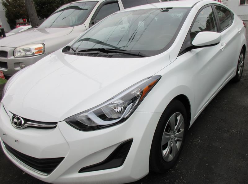 Photo of  2016 Hyundai Elantra SE  for sale at MycRush Auto in Whitby, ON