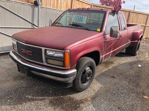 Photo d'une 1988 GMC Sierra C/K 3500   à vendre chez Kenny Ajax à Ajax, ON