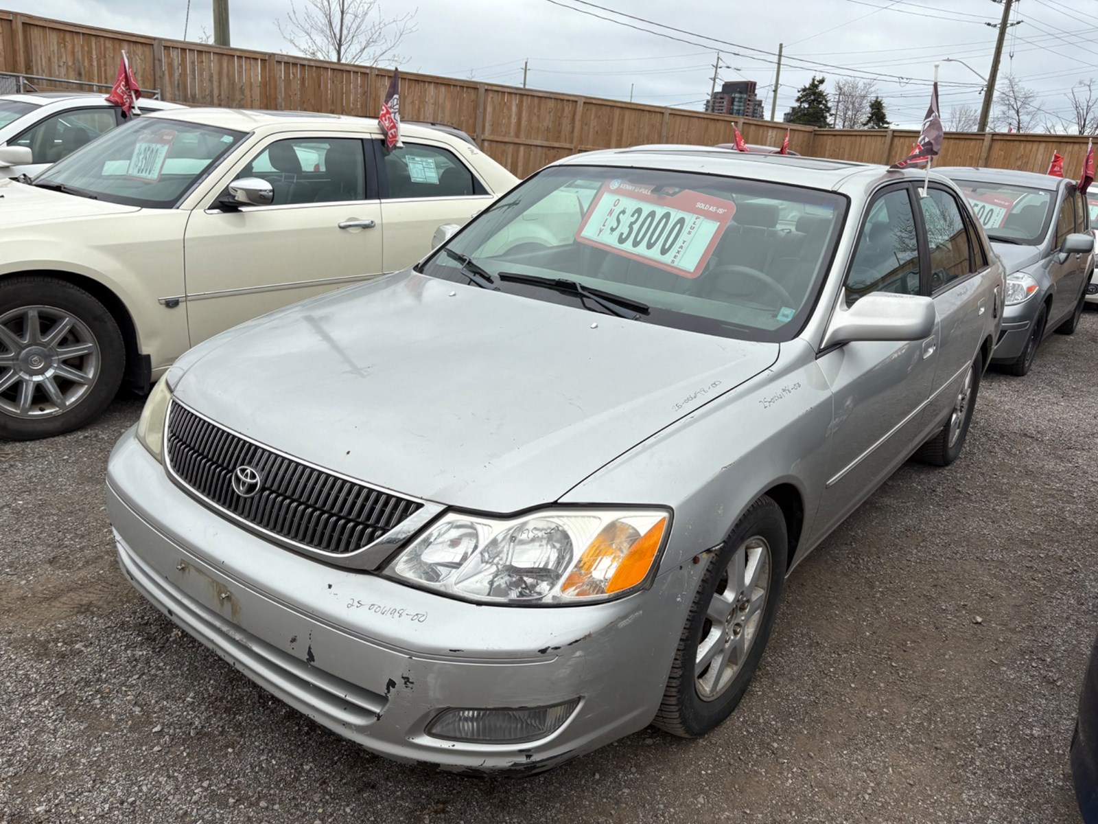 Photo of 2000 Toyota Avalon XLS  for sale at Kenny Ajax in Ajax, ON