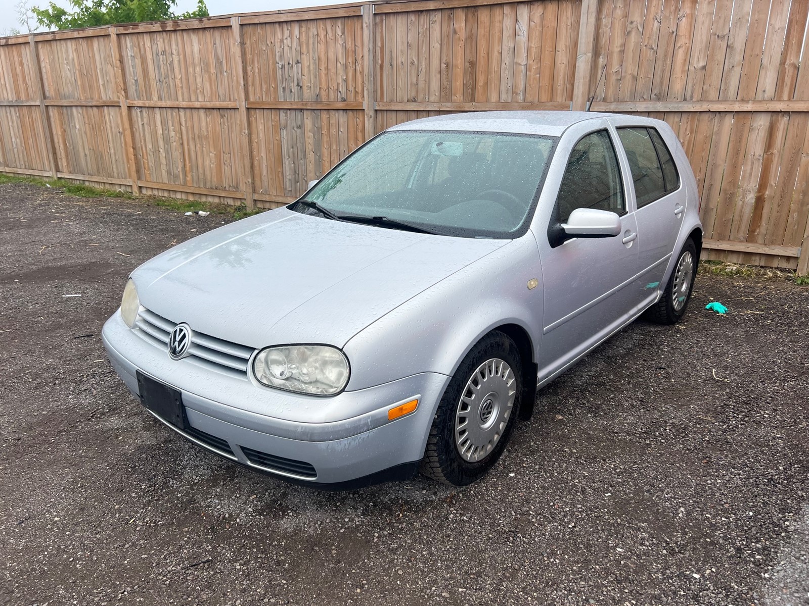 Photo of 2000 Volkswagen Golf GLS 2.0 for sale at Kenny Ajax in Ajax, ON