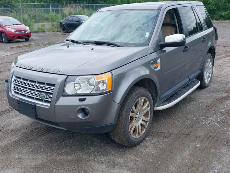Photo of  2008 Land Rover LR2 SE  for sale at Kenny Gatineau in Gatineau, QC