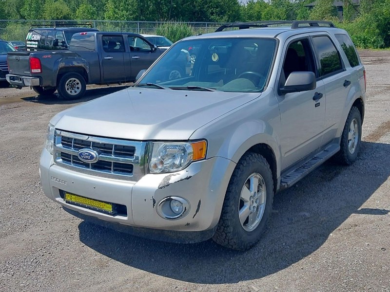 Photo of 2010 Ford Escape XLT  for sale at Kenny Gatineau in Gatineau, QC