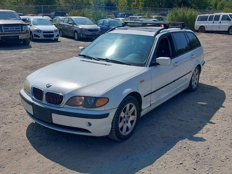 Photo of  2005 BMW 3-Series Sport Wagon 325xi  for sale at Kenny Gatineau in Gatineau, QC