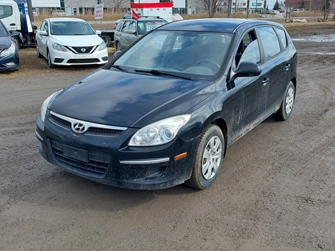 Photo of 2012 Hyundai Elantra Touring SE  for sale at Kenny Gatineau in Gatineau, QC