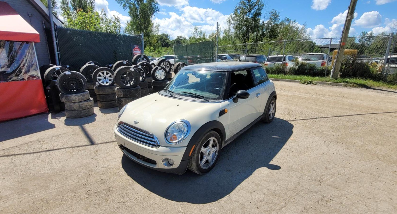 Photo of 2009 Mini Cooper   for sale at Kenny Gatineau in Gatineau, QC