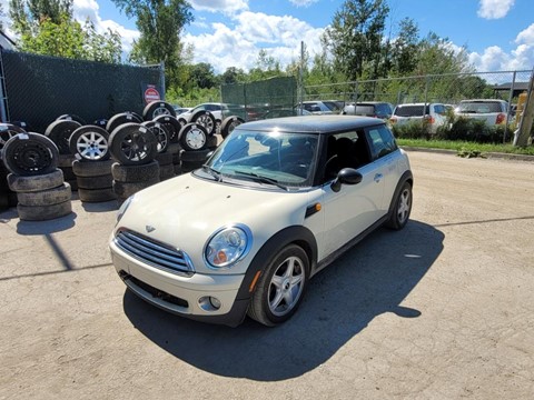 Photo of 2009 Mini Cooper   for sale at Kenny Gatineau in Gatineau, QC