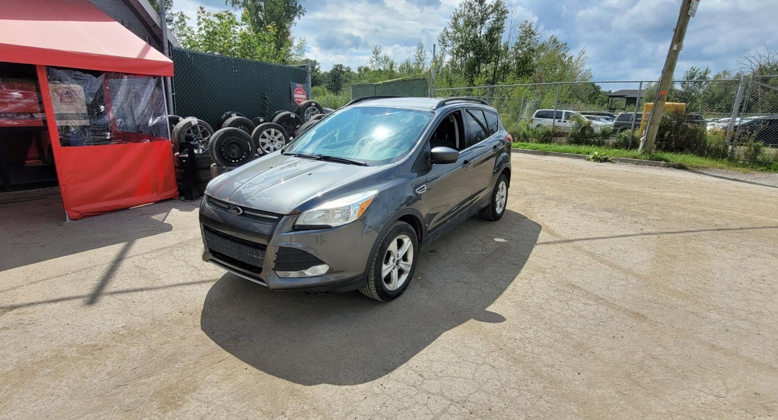 Photo of 2015 Ford Escape SE 4WD for sale at Kenny Gatineau in Gatineau, QC