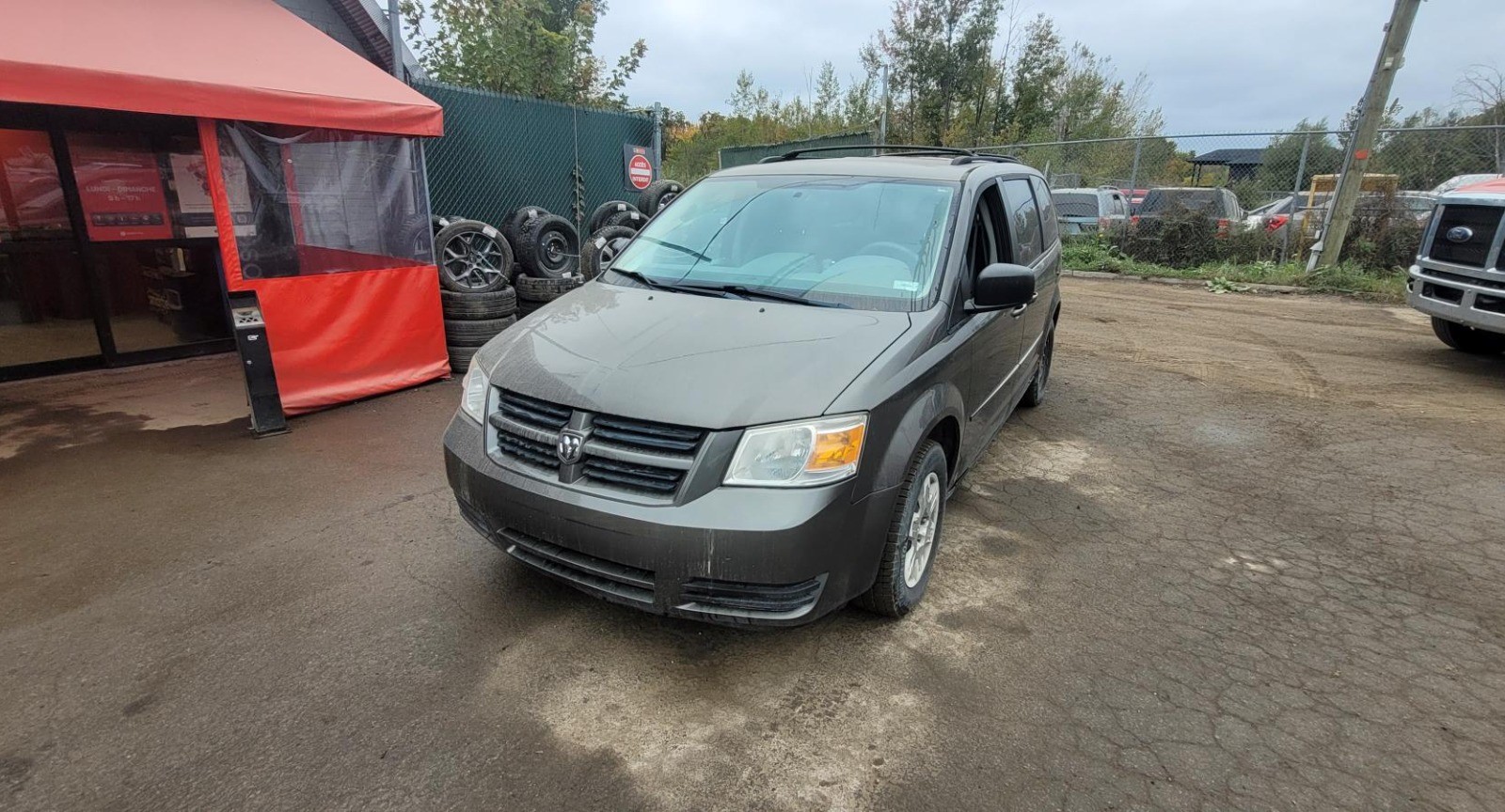 Photo of 2010 Dodge Grand Caravan SE  for sale at Kenny Gatineau in Gatineau, QC
