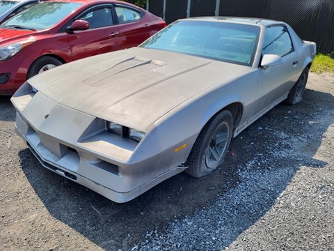 Photo d'une 1983 Chevrolet Camaro   à vendre chez Kenny Cornwall à Long Sault, ON