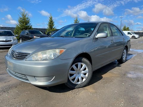 Photo of AsIs 2006 Toyota Camry LE  for sale at Kenny Ottawa in Ottawa, ON