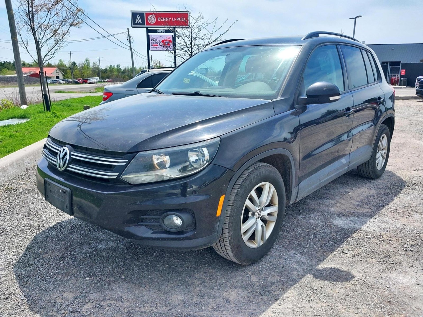 Photo of 2015 Volkswagen Tiguan S  for sale at Kenny Ottawa in Ottawa, ON