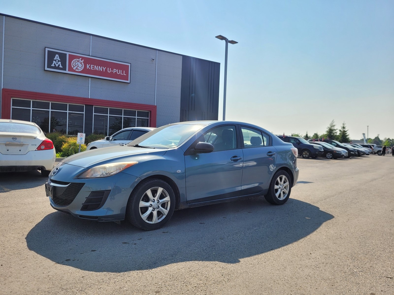 Photo of 2010 Mazda MAZDA3 i Sport for sale at Kenny Ottawa in Ottawa, ON