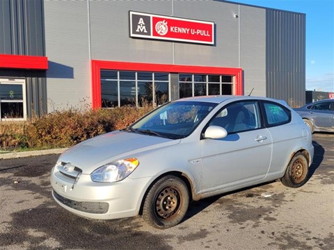 Photo of 2008 Hyundai Accent SE  for sale at Kenny Ottawa in Ottawa, ON