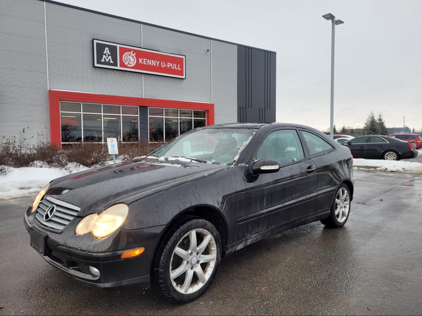 Photo of 2003 Mercedes-Benz C-Class C320 Sport for sale at Kenny Ottawa in Ottawa, ON