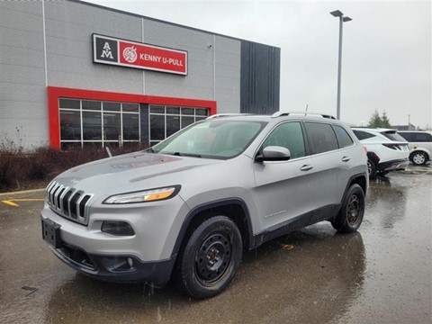 Photo of 2016 Jeep Cherokee Latitude   for sale at Kenny Ottawa in Ottawa, ON
