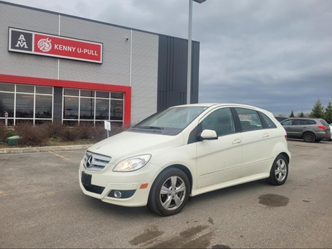 Photo d'une 2010 Mercedes-Benz B-Class B200  à vendre chez Kenny Ottawa à Ottawa, ON