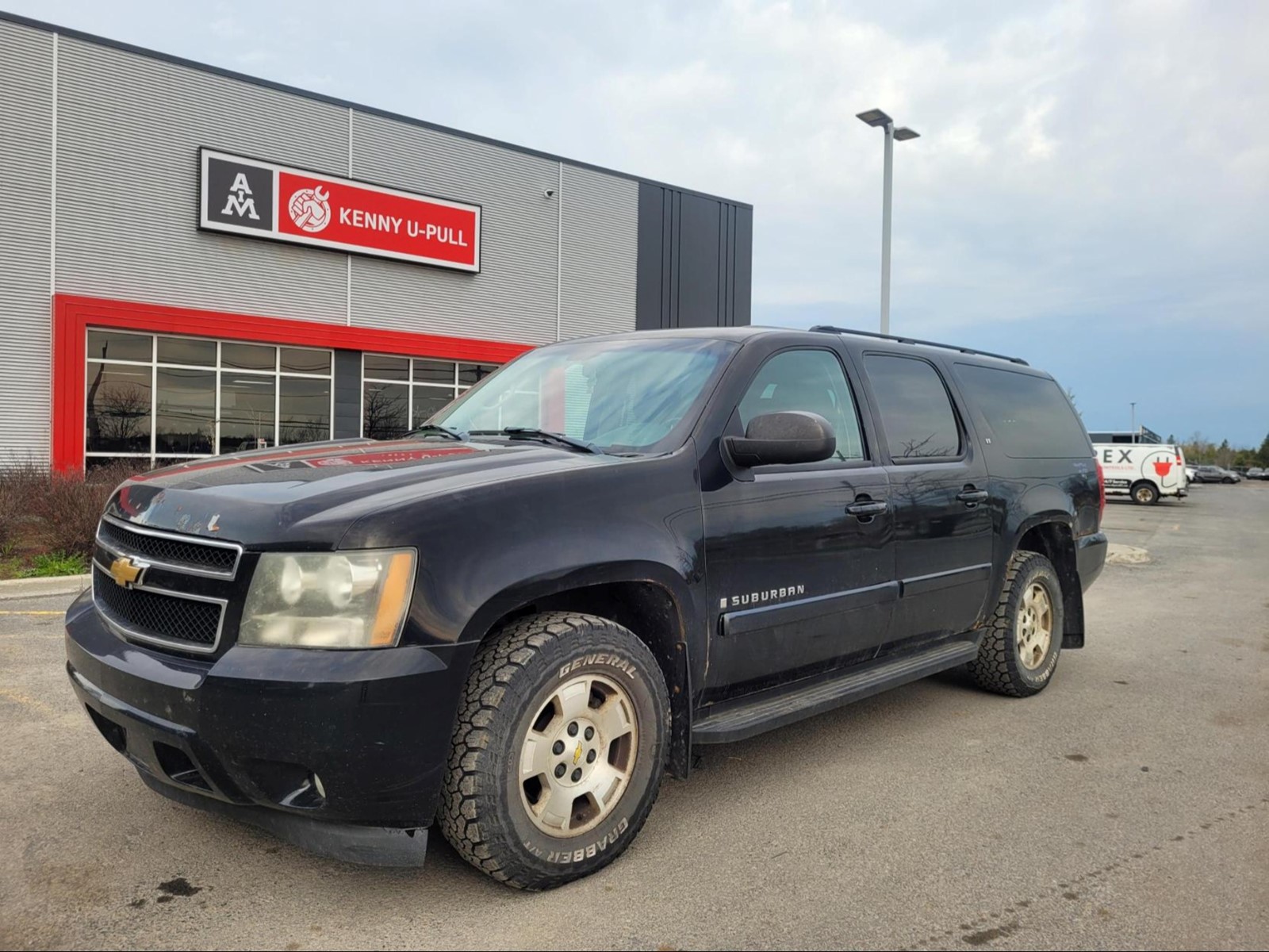 Photo of 2008 Chevrolet Suburban LS 1500 for sale at Kenny Ottawa in Ottawa, ON