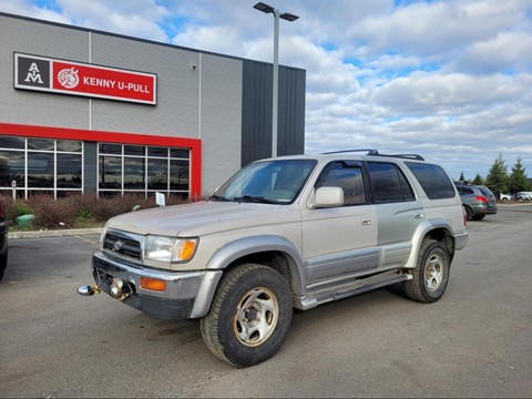Photo d'une 1998 Toyota 4Runner Limited  à vendre chez Kenny Ottawa à Ottawa, ON