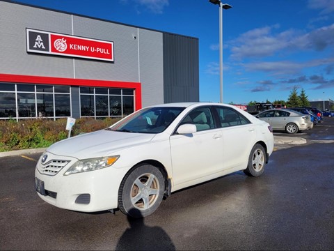 Photo of 2010 Toyota Camry SE V6 for sale at Kenny Ottawa in Ottawa, ON