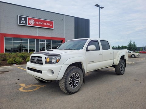 Photo of 2009 Toyota Tacoma Double Cab V6 Long Bed for sale at Kenny Ottawa in Ottawa, ON