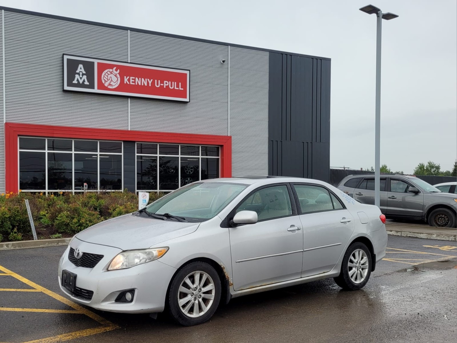Photo of 2009 Toyota Corolla LE  for sale at Kenny Ottawa in Ottawa, ON
