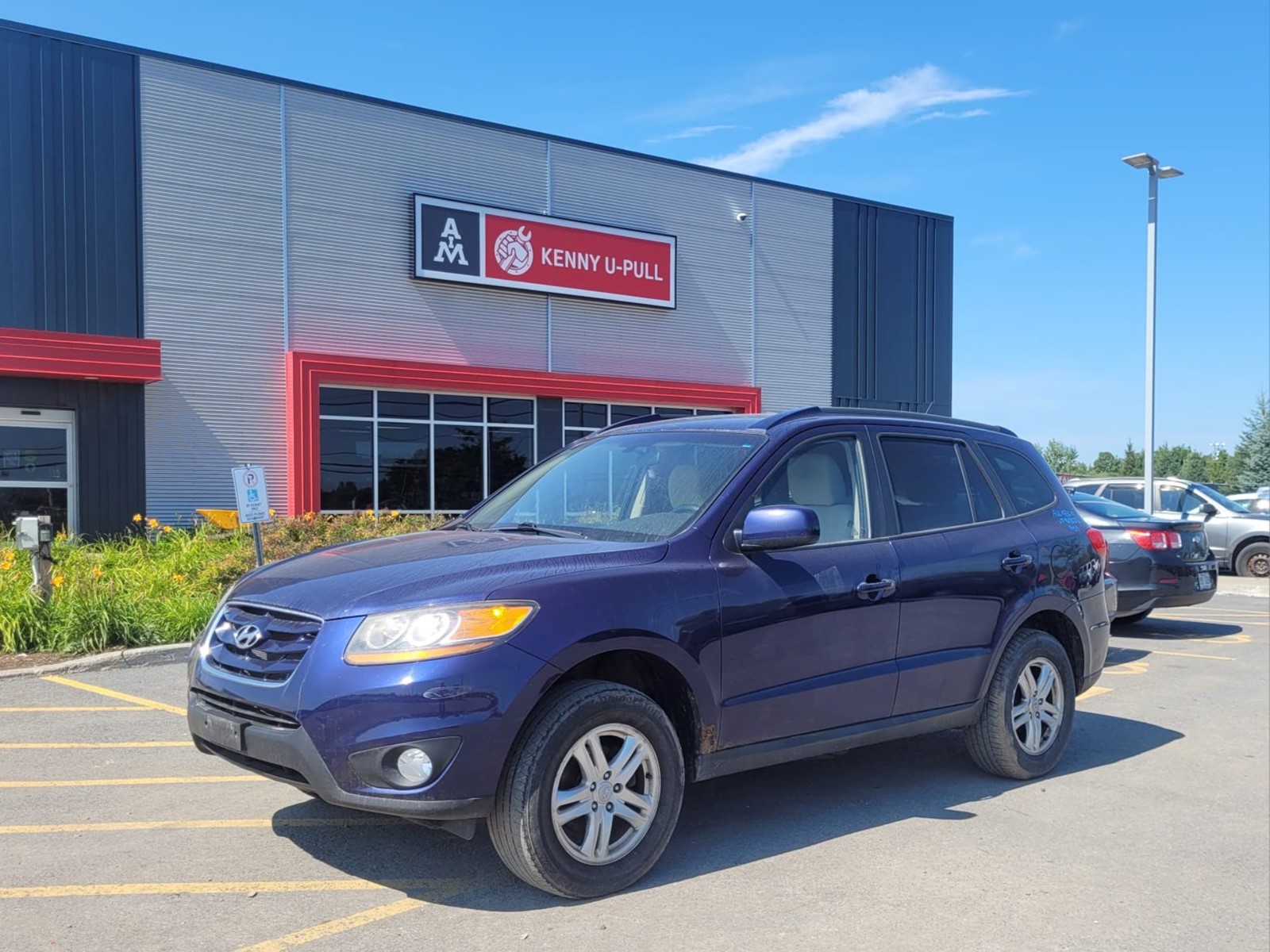 Photo of 2010 Hyundai Santa Fe GLS 3.5 for sale at Kenny Ottawa in Ottawa, ON