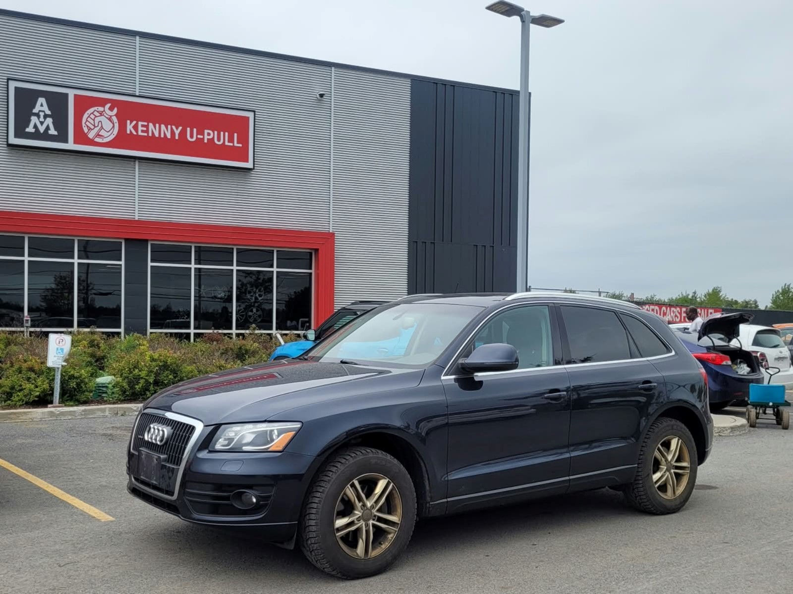Photo of 2012 Audi Q5 2.0 Quattro Premium for sale at Kenny Ottawa in Ottawa, ON
