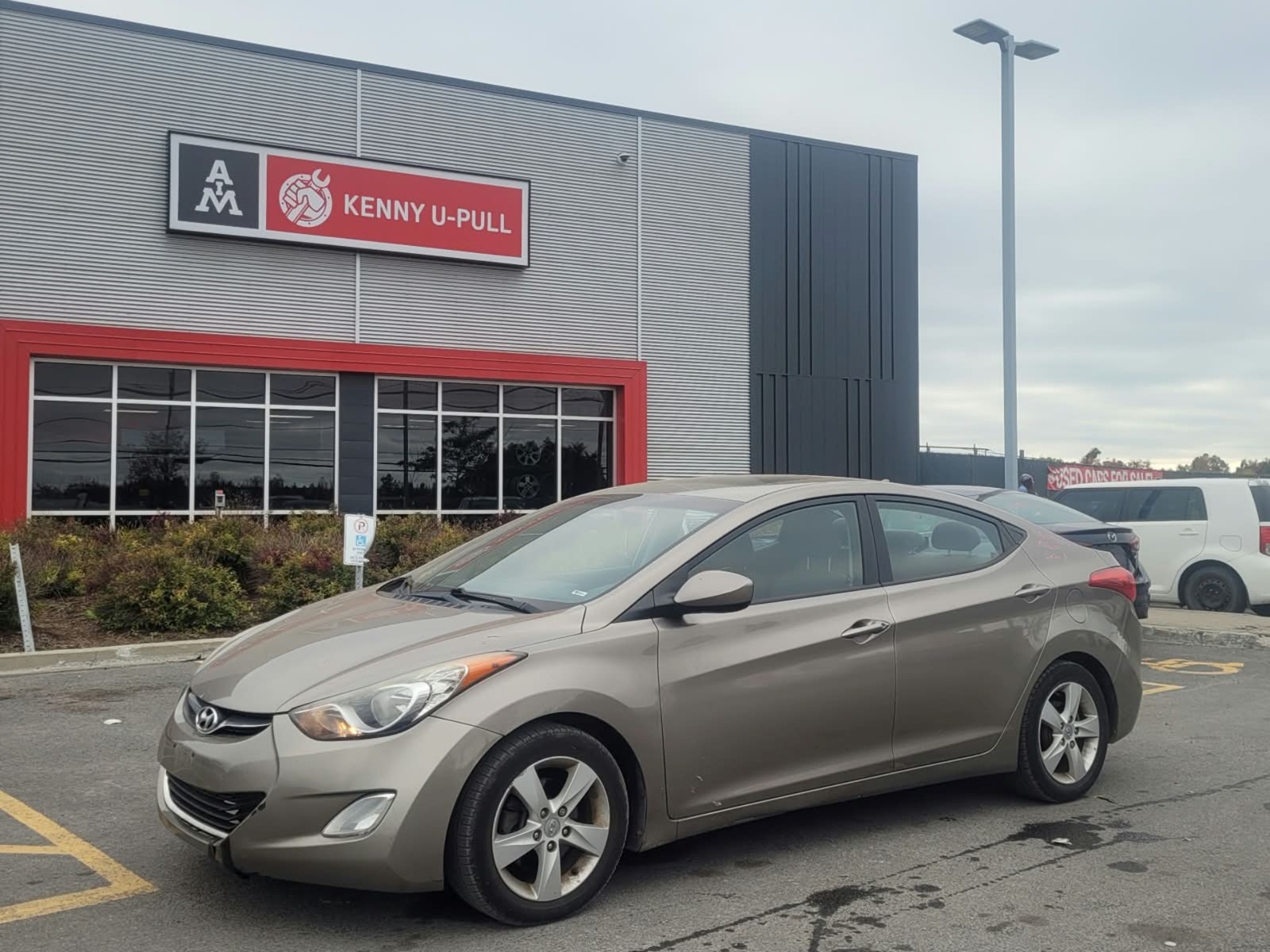Photo of 2013 Hyundai Elantra GLS  for sale at Kenny Ottawa in Ottawa, ON