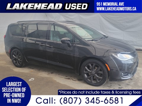 Photo of Used 2019 Chrysler Pacifica   for sale at Lakehead Motors Ltd in Thunder Bay, ON