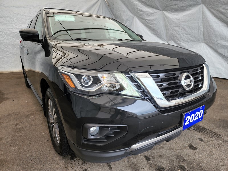 Photo of  2020 Nissan Pathfinder   for sale at selectiCAR in Thunder Bay, ON