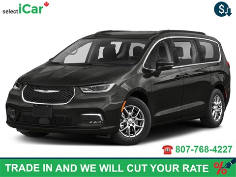 Photo of Used 2022 Chrysler Pacifica   for sale at selectiCAR in Thunder Bay, ON