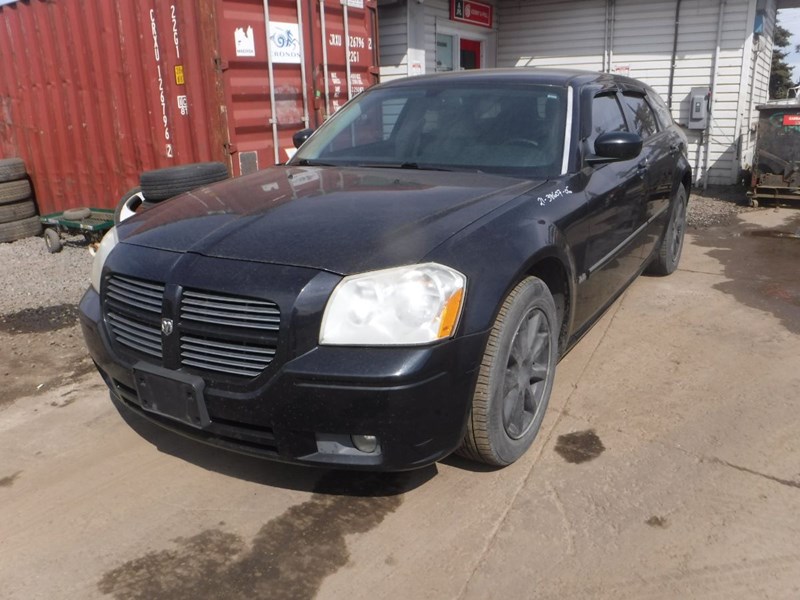 Photo of  2006 Dodge Magnum SXT  for sale at Kenny Hamilton in Hamilton, ON