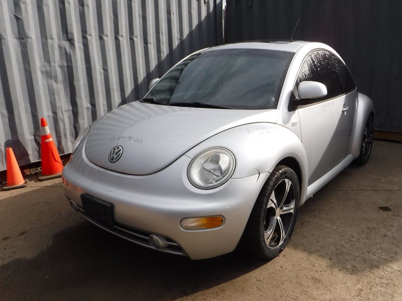 Photo of  2000 Volkswagen New Beetle GLS 2.0 for sale at Kenny Hamilton in Hamilton, ON