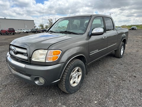 Photo d'une 2004 Toyota Tundra   à vendre chez Kenny Hamilton à Hamilton, ON
