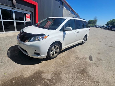 Photo of 2014 Toyota Sienna LE 8 Passenger for sale at Kenny London in London, ON