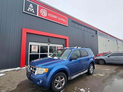 Photo of 2009 Ford Escape XLT V6 for sale at Kenny London in London, ON