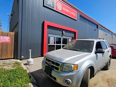 Photo of 2009 Ford Escape XLT V6 for sale at Kenny London in London, ON