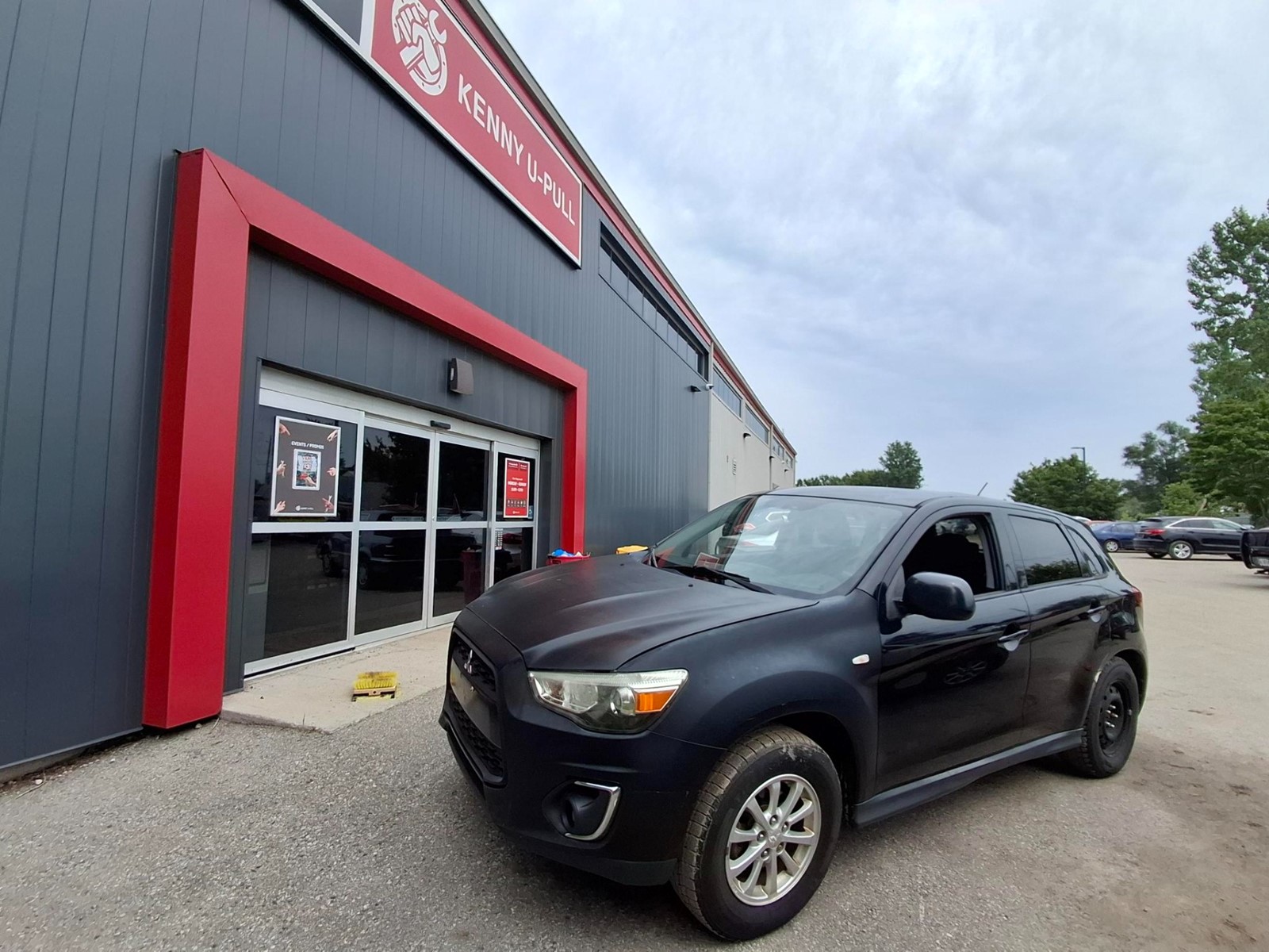 Photo of 2013 Mitsubishi RVR SE 4WD for sale at Kenny London in London, ON